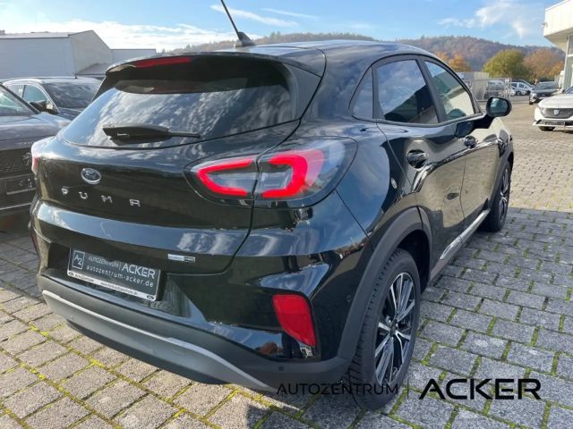 Ford Puma EcoBoost Titanium