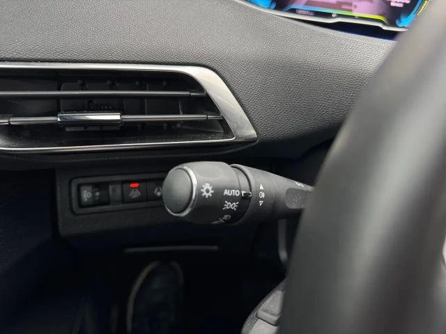 Peugeot 3008 Allure Pack EAT8 Hybrid