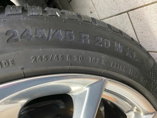 Lexus LS-Serie 4x4 Luxury Line