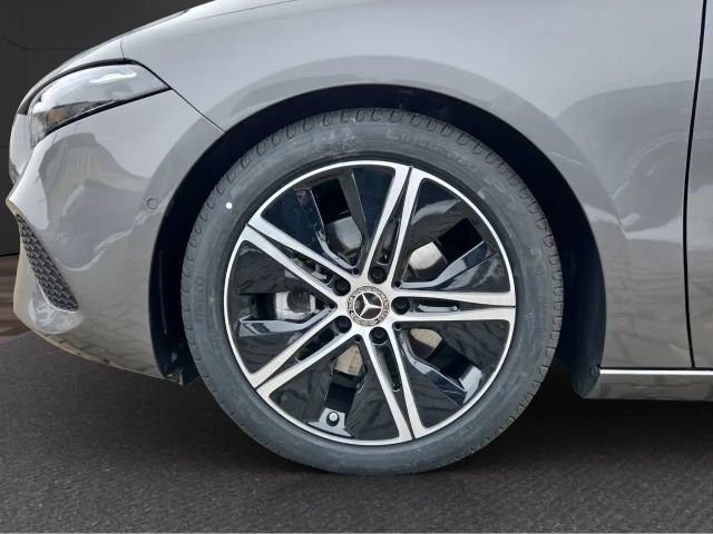 Mercedes-Benz A 200 Progressive