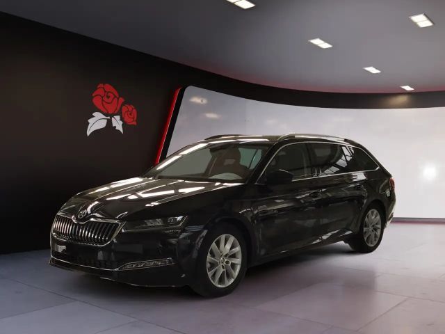Skoda Superb 2.0 TDI Combi Style Style