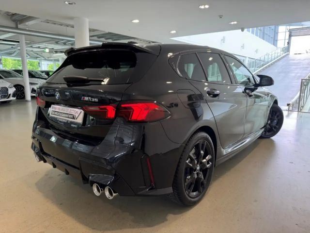 BMW 135 Sedan xDrive