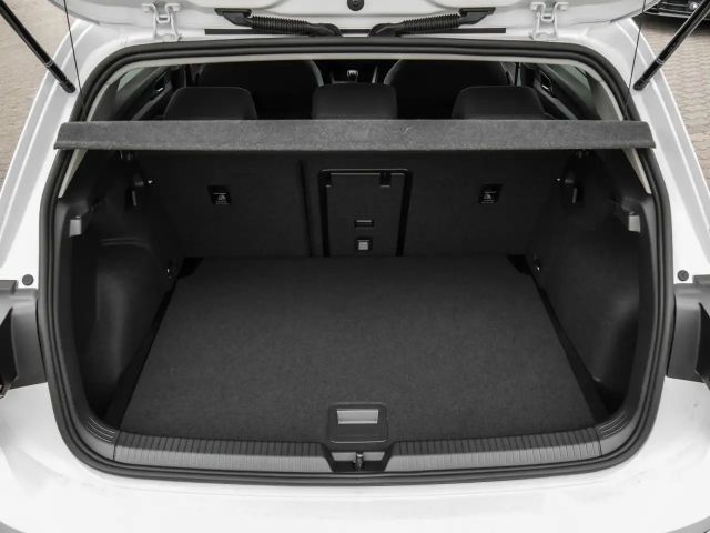 Volkswagen Golf 1.5 TSI Golf VIII Life