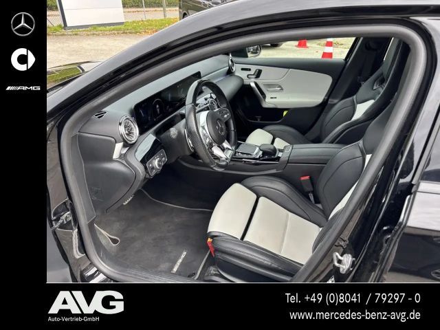 Mercedes-Benz A 45 AMG 4MATIC AMG Line