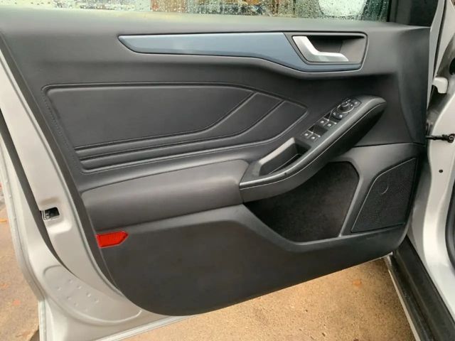 Ford Focus Active Wagon