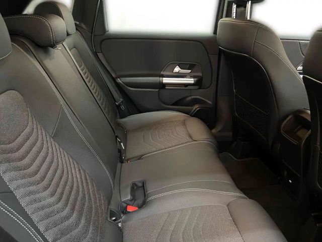 Mercedes-Benz B 200 Progressive