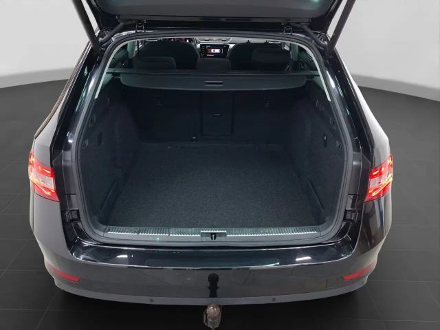 Skoda Superb 2.0 TDI Combi