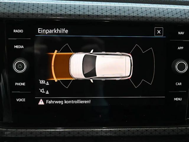 Volkswagen T-Cross Style