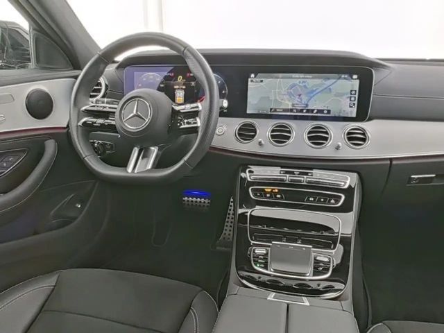 Mercedes-Benz E 220 AMG Line E 220 d Estate