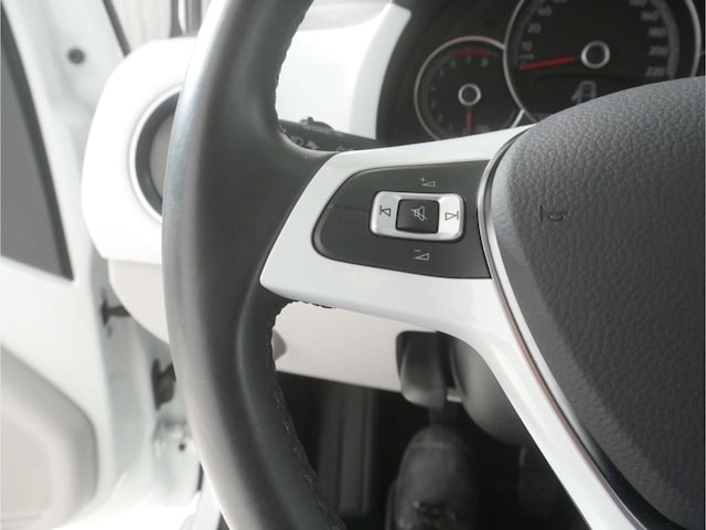 Volkswagen up! 1.0 MPI Move Move up!