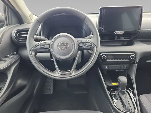 Toyota Yaris Hatchback Hybride VVT-i