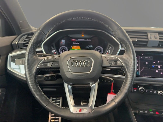 Audi Q3 45 TFSI Hybride S-Tronic