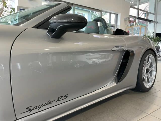 Porsche Cayman 718 RS