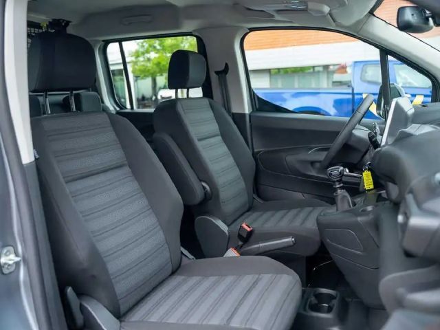 Opel Combo Selection