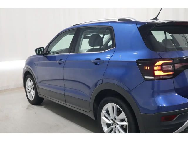Volkswagen T-Cross Style