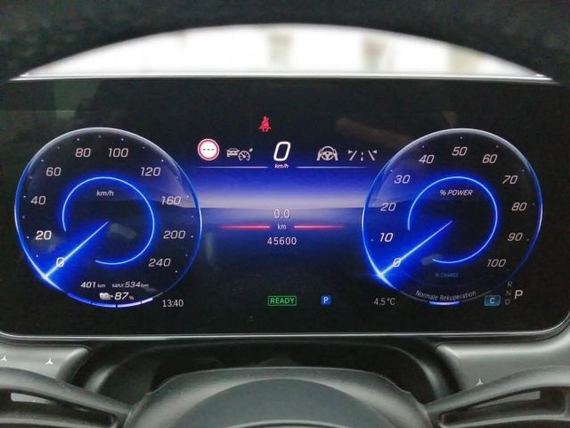 Mercedes-Benz EQS 350 AMG Line Sedan