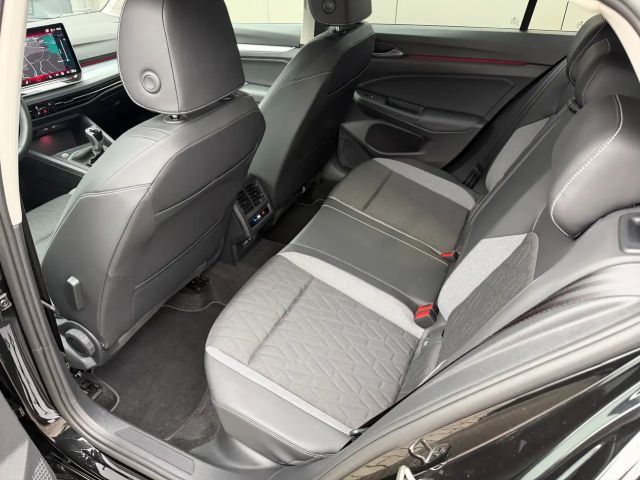 Volkswagen Golf 1.5 TSI