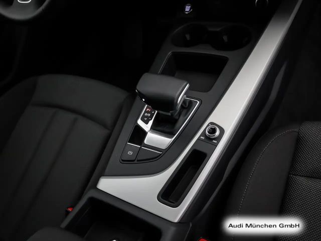 Audi A4 40 TFSI S-Line S-Tronic