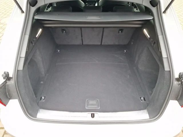 Audi A4 40 TFSI Avant S-Line S-Tronic