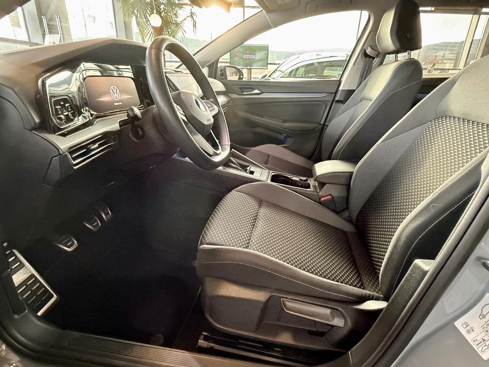 Volkswagen Golf 1.5 TSI Golf VIII Life