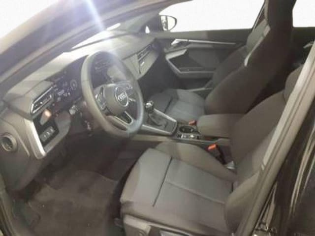 Audi A3 30 TFSI Sedan