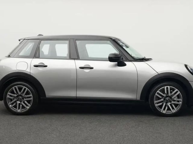 MINI Cooper 5-deurs