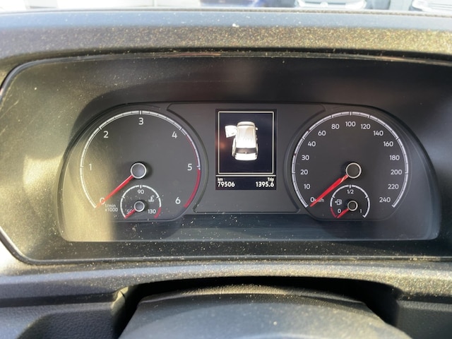 Volkswagen Caddy DAB+AHK+PDC