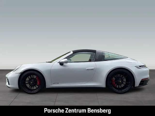Porsche 992 4 Cabrio GTS Targa