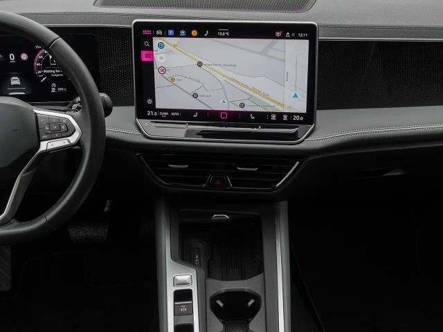 Volkswagen Passat 1.5 eTSI DSG Variant