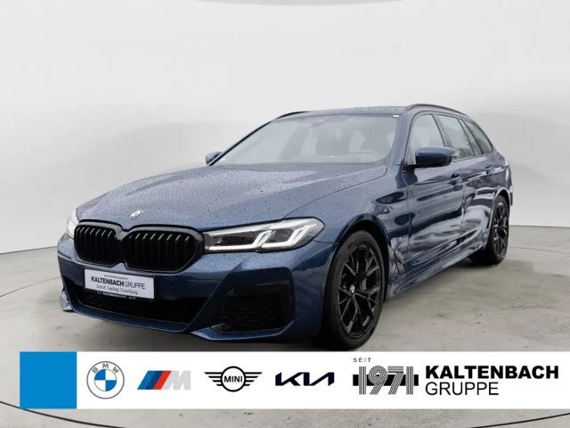 BMW 530 530d M-Sport Touring xDrive