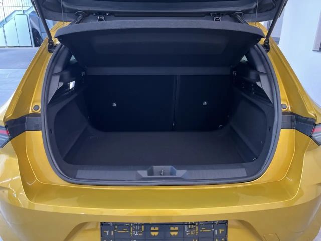 Opel Astra 1.2 Turbo Edition Turbo