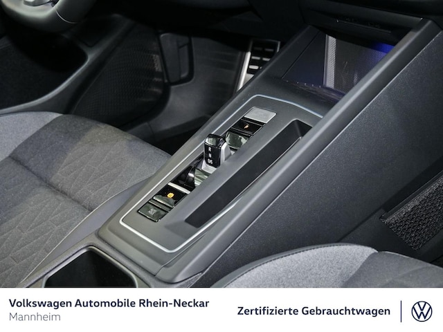 Volkswagen Golf 1.5 eTSI DSG