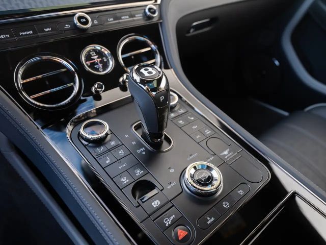 Bentley Continental GT Hybrid V8