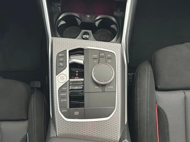 BMW 320 320d Touring xDrive