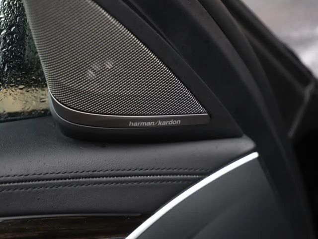 BMW 550 550i Sedan xDrive