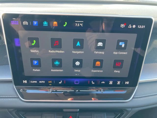 Volkswagen Tayron 1.5 eTSI DSG Life