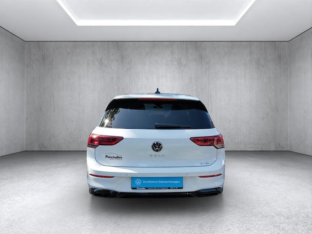 Volkswagen Golf 1.5 eTSI DSG R-Line