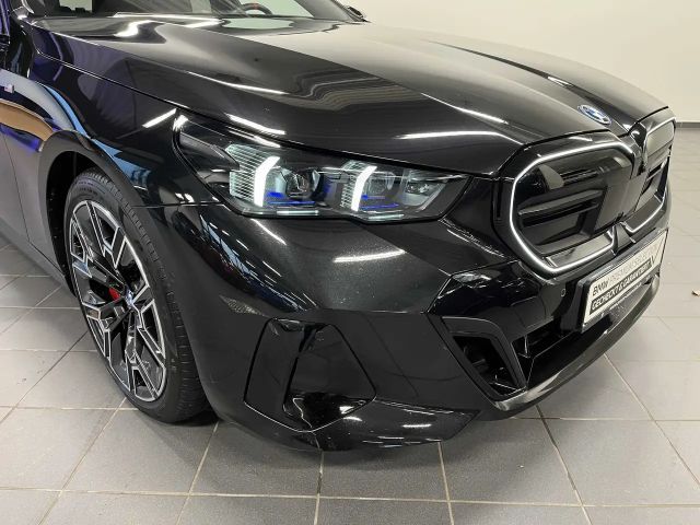BMW i5 M-Sport M60 Sedan xDrive