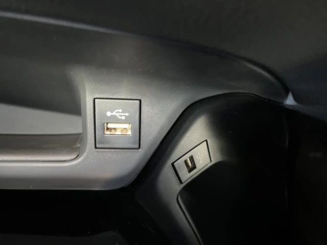 Toyota C-HR Active Hybride