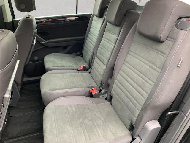 Volkswagen Touran 2.0 TDI DSG Highline