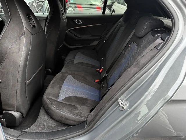 BMW 135 Sedan xDrive