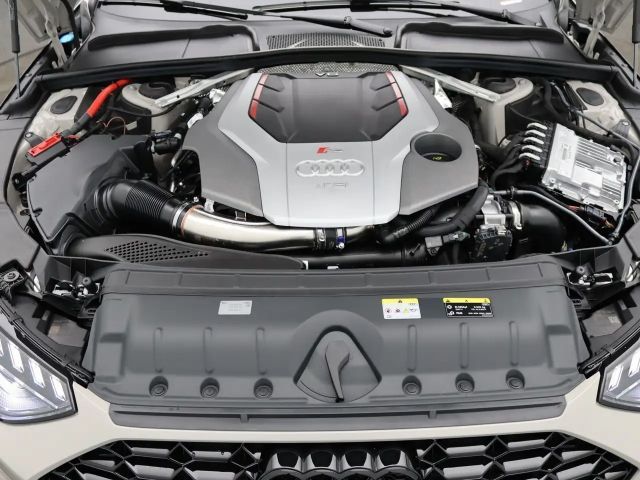 Audi RS4 Competition