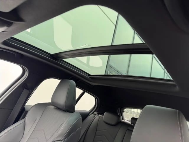 BMW 120 120d M-Sport Sedan