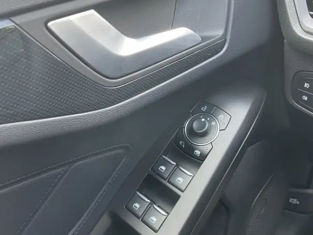 Ford Focus EcoBoost ST Line Wagon