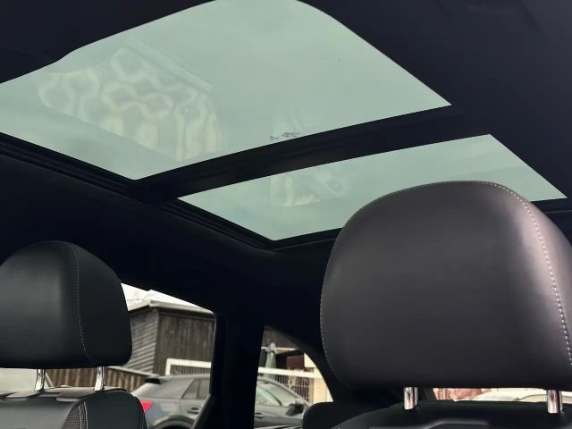 Audi A4 40 TFSI Avant Quattro S-Line