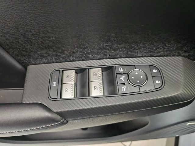 Mitsubishi Outlander 2,4 Intro