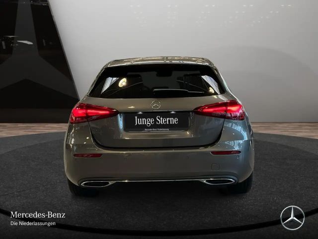 Mercedes-Benz A 220 4MATIC Progressive