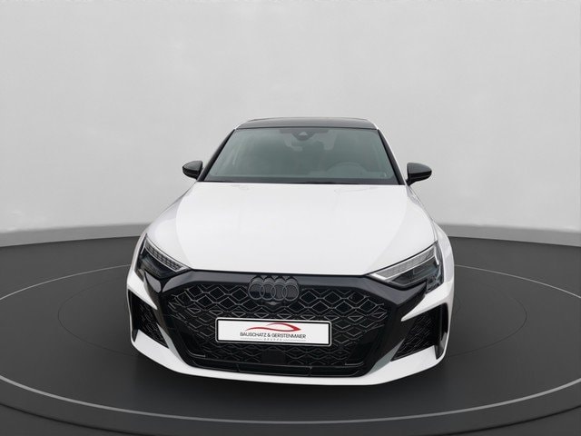 Audi RS3 Quattro S-Tronic Sedan