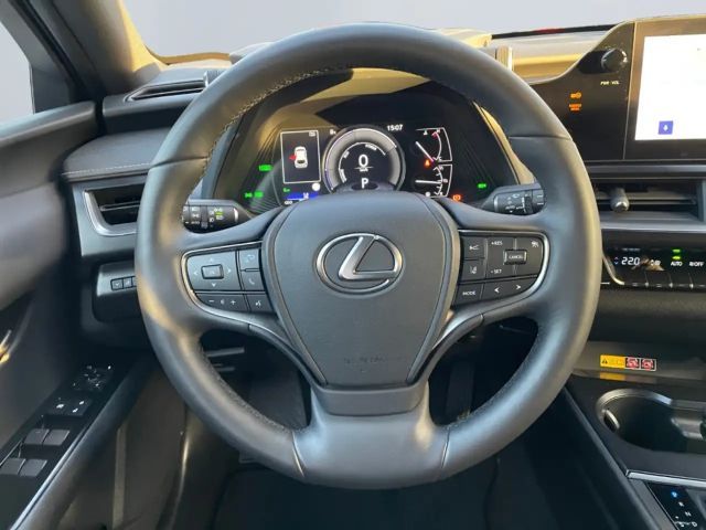 Lexus UX 250h Style Edition