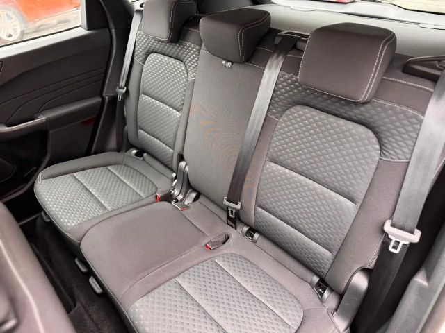 Ford Kuga Cool & Connect